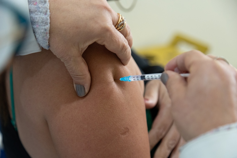  Canoas terá vacinação em 26 unidades de saúde, Central de Vacinas e VanCINA nesta quarta-feira