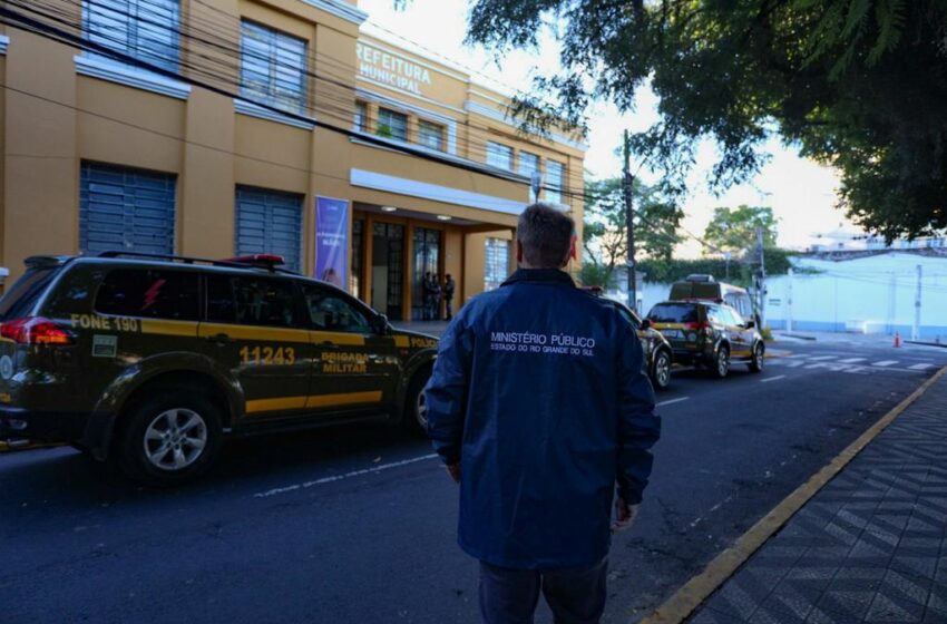  Em operação do Ministério Público Prefeito de Canoas Jairo Jorge é afastado do cargo