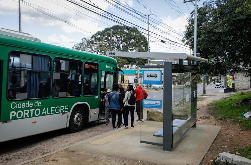  Porto Alegre: Transporte coletivo terá 35 viagens a mais em dias úteis
